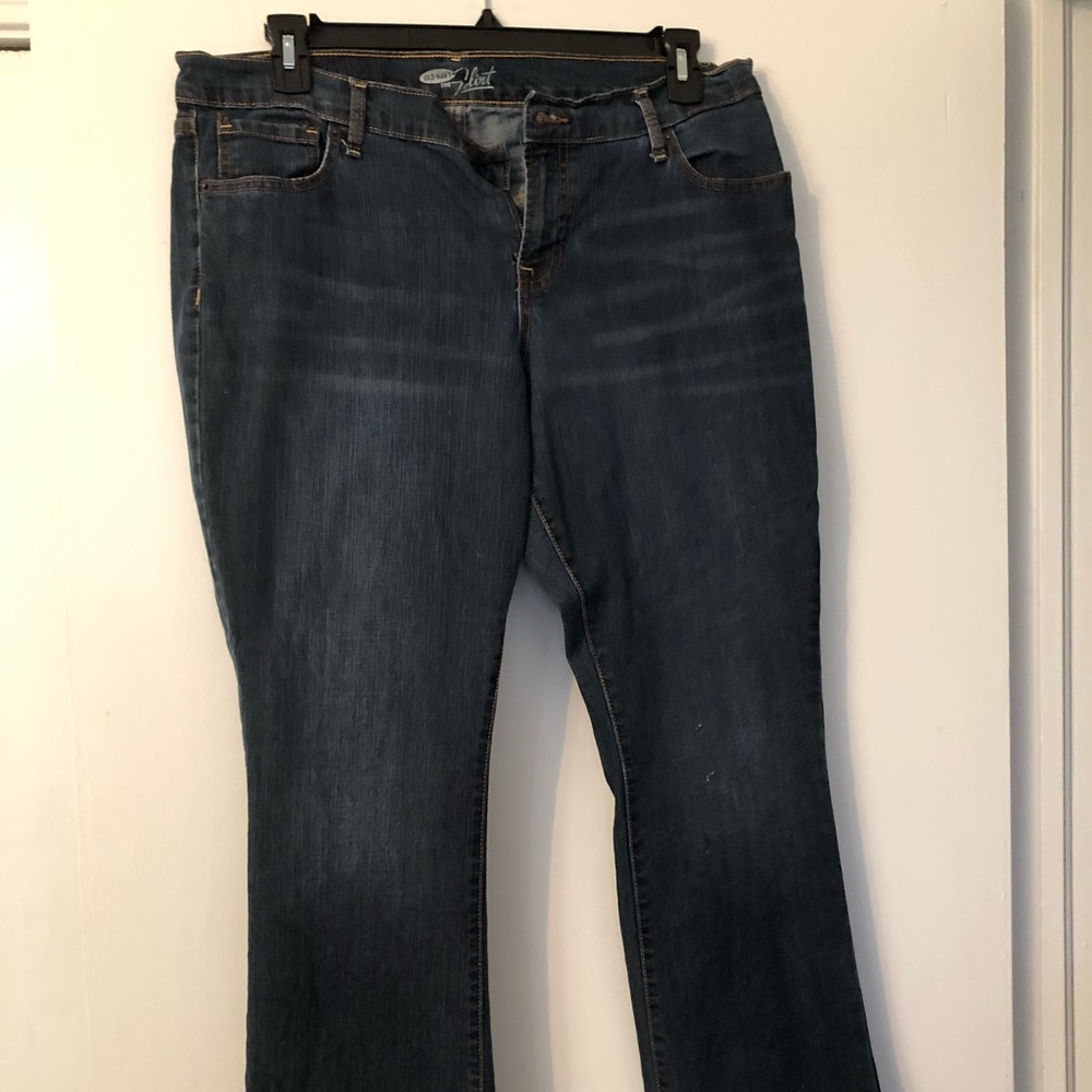 Old navy flared leg. Size 14 R